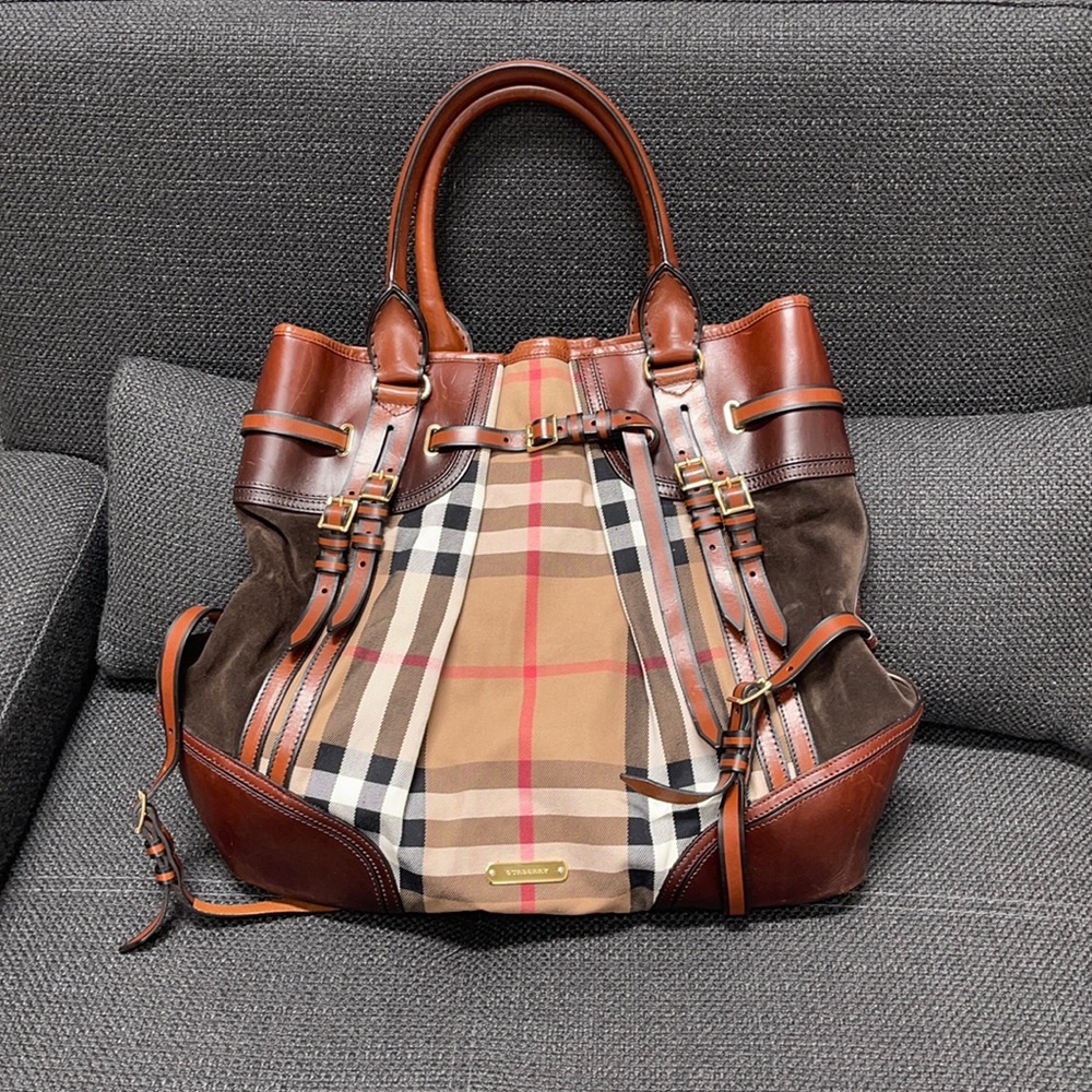 Authentic Burberry Shoulde bag